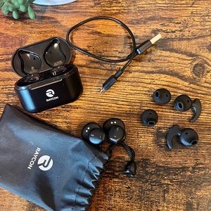 Raycon Bluetooth EarBuds